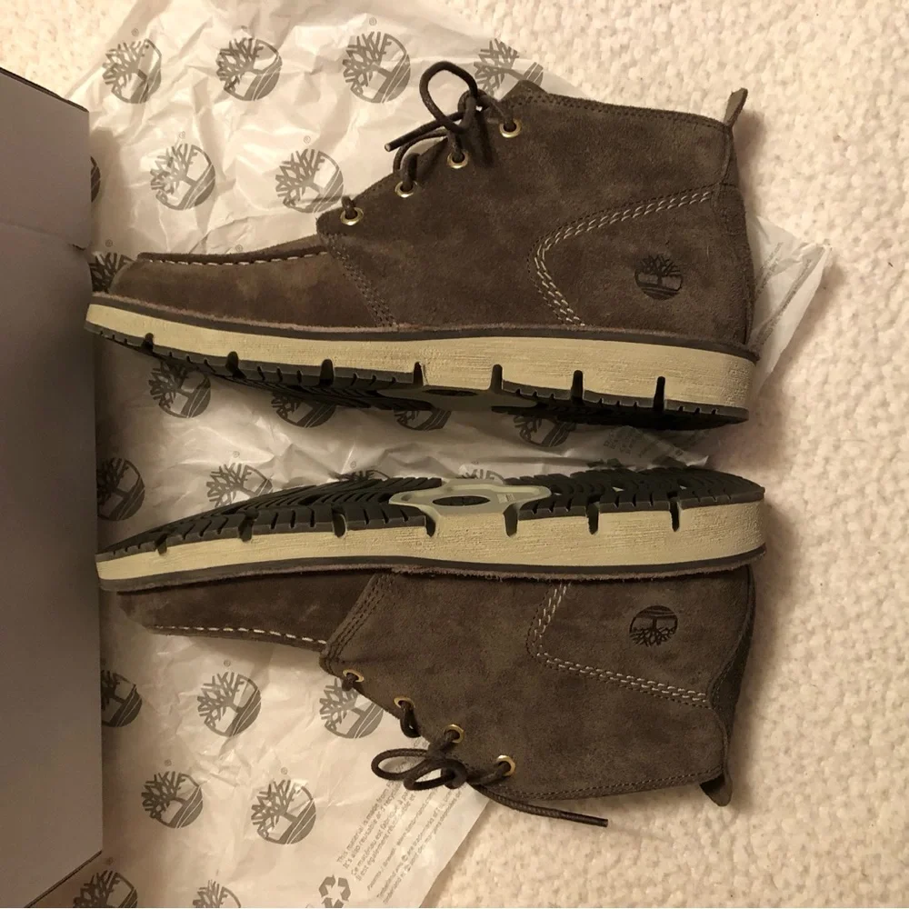 Timberland Men's Westmore Moc-toe Chukka Boots Canteen color suede , New in box